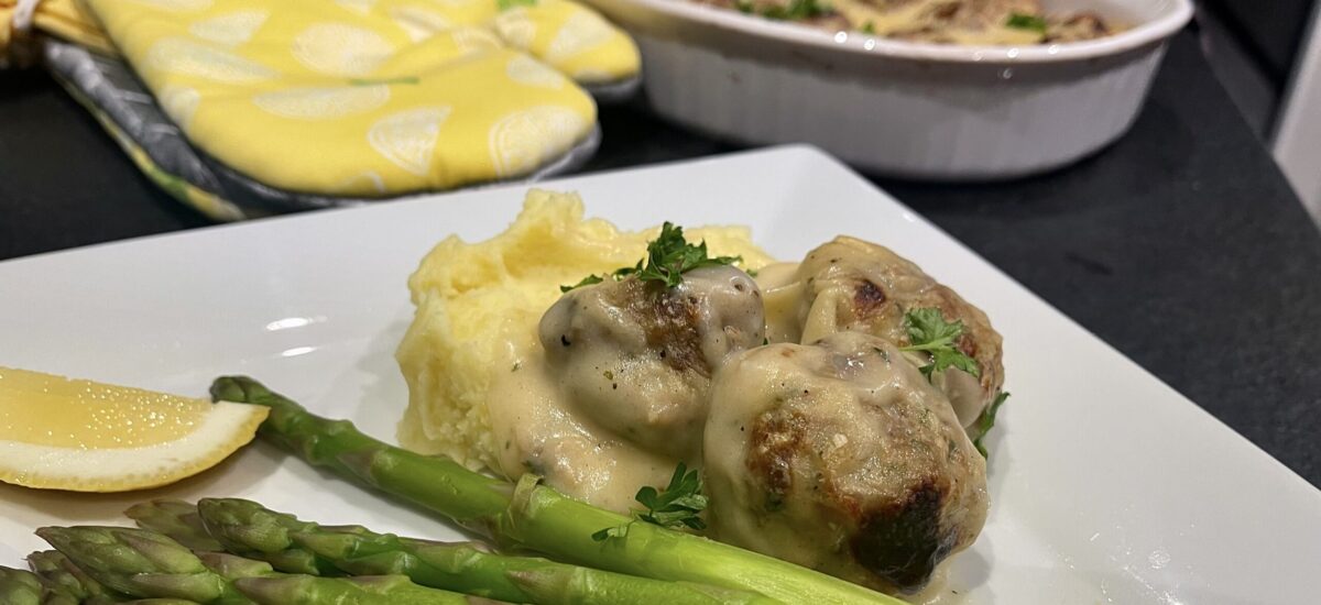 Lemon & Pecorino Chicken Meatballs