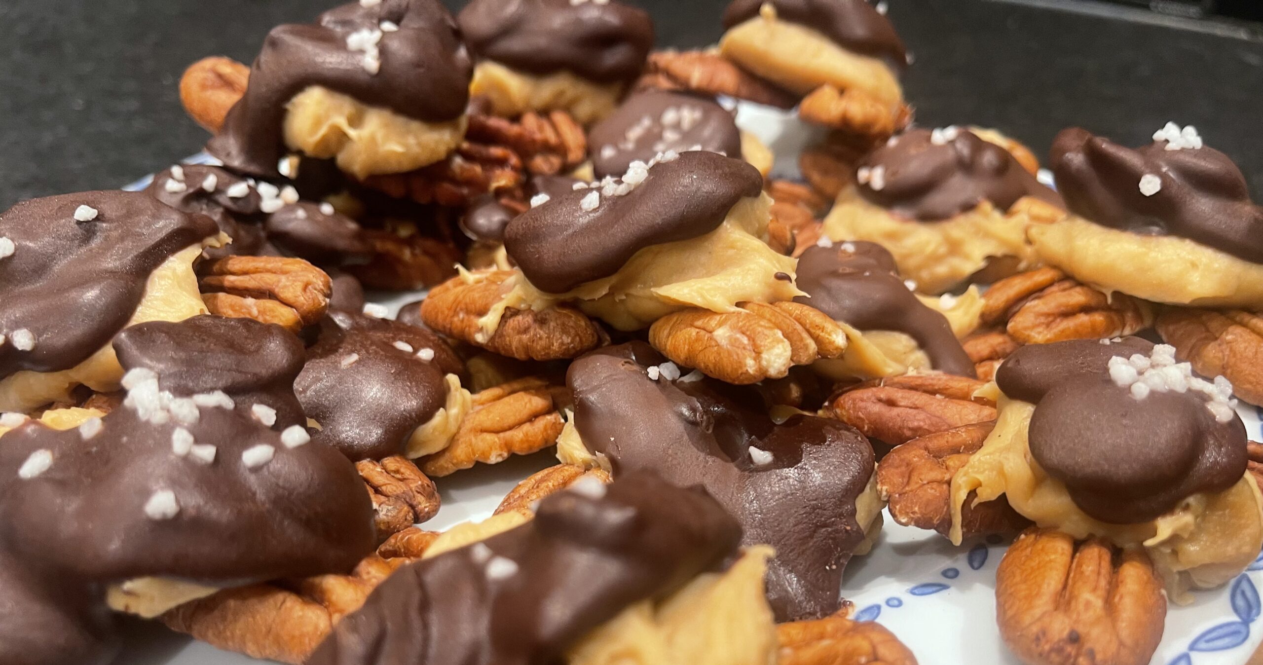 Pecan Caramel Turtles